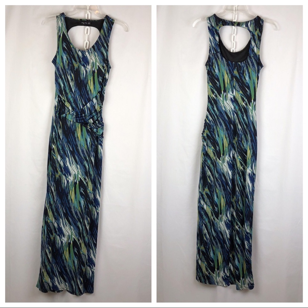 Ruby Rox Sleeveless Maxi Dress With Keyhole Back